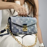 Louis Vuitton Pochette Métis  - imagem 5