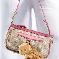 Louis Vuitton Ed Especial Monogram Sabbia Pochette - imagem 3