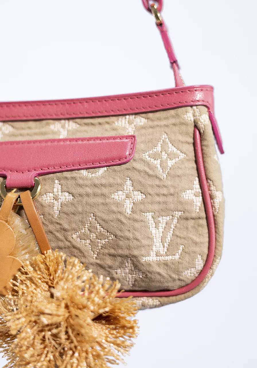 Louis Vuitton Ed Especial Monogram Sabbia Pochette