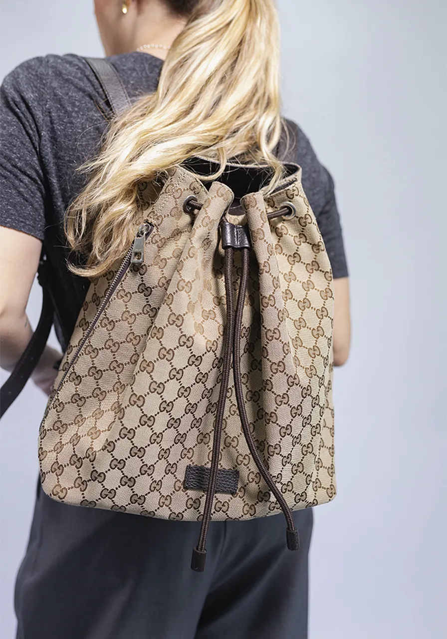 Mochila Gucci GG Canvas