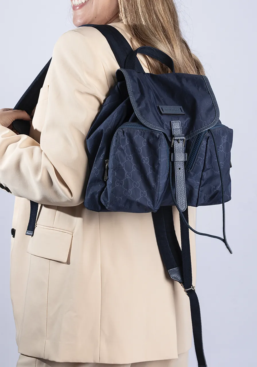 Mochila Gucci GG Nylon 