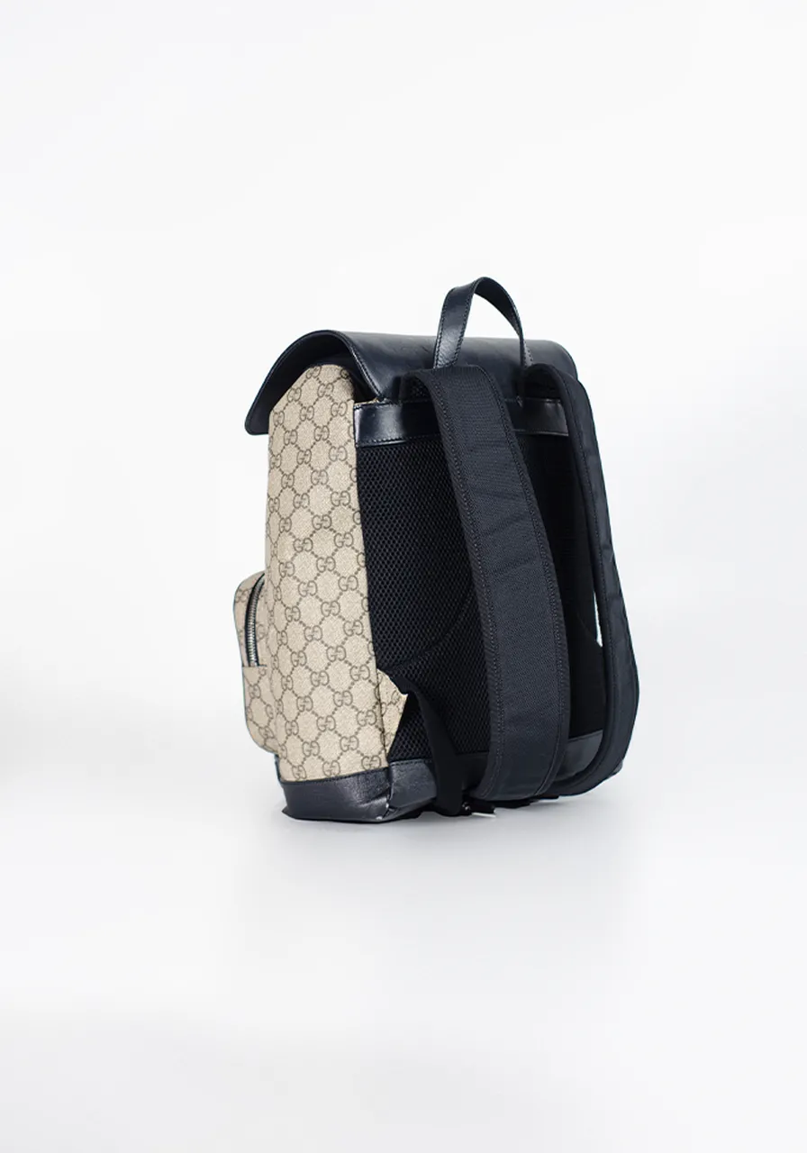 Mochila Gucci GG Supreme 