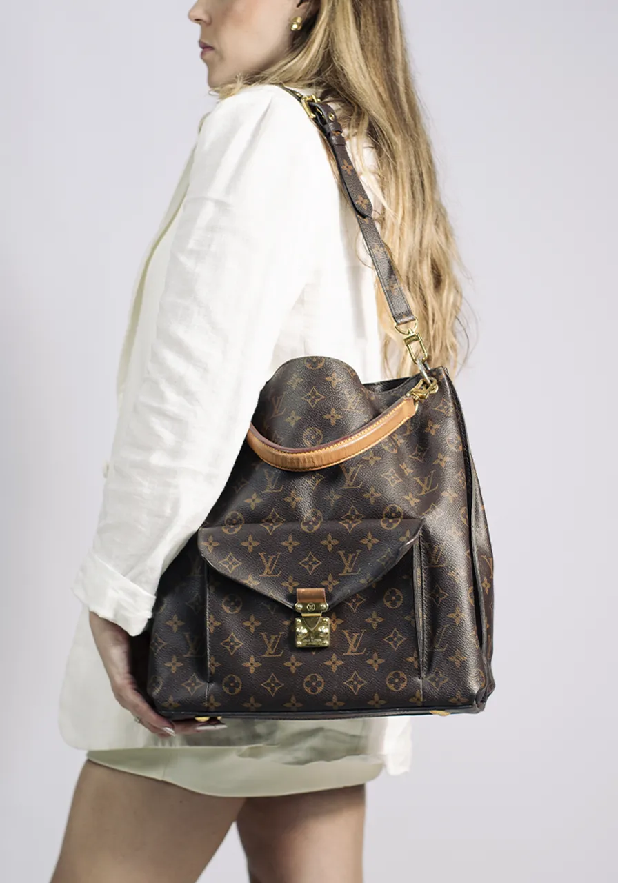 Louis Vuitton Monogram Metis Hobo
