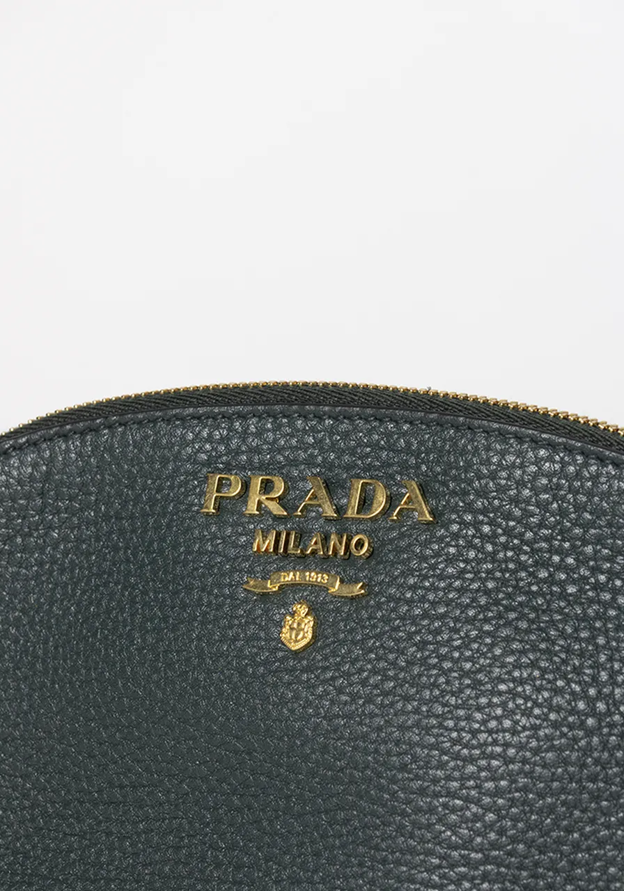 Necessaire Prada 