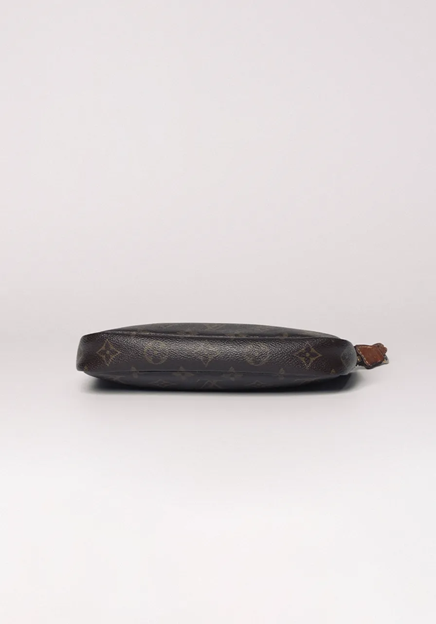 Louis Vuitton Pochette Acessories 