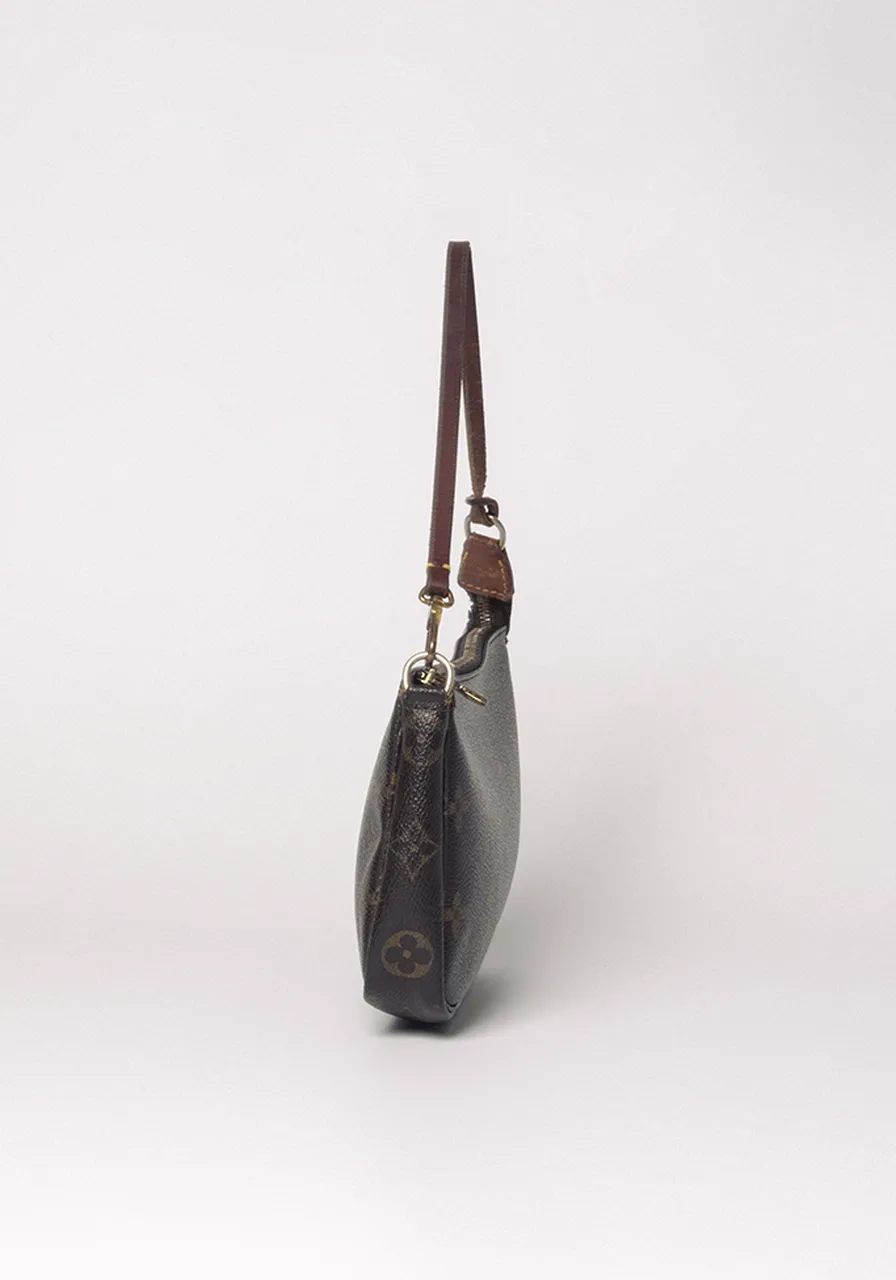 Louis Vuitton Pochette Acessories 