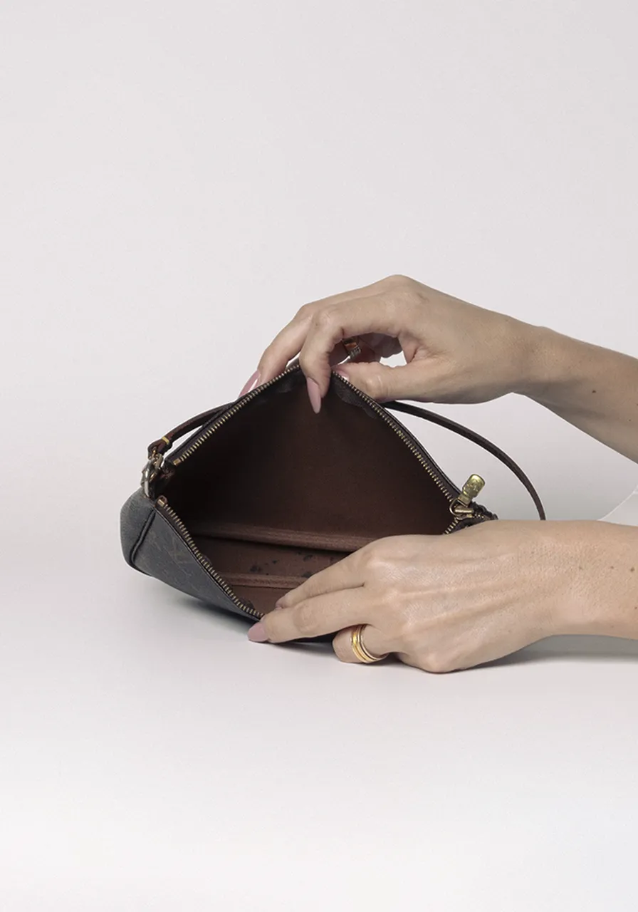 Louis Vuitton Pochette Acessories 