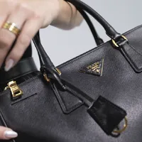 Prada Medium Saffiano Lux Galleria Satchel - imagem 3