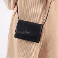 Prada Mini Bag 18  - imagem 4