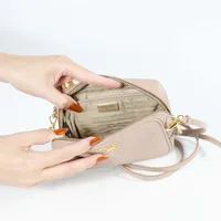 Prada Mini Saffiano Camera Bag  - imagem 7