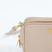 Prada Mini Saffiano Camera Bag  - imagem 5