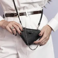 Prada Mini Triangle  - imagem 4