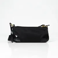 Prada Re-Edition 2002  - imagem 7