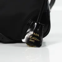 Prada Re-Edition 2002  - imagem 5