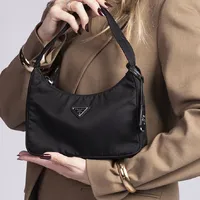 Prada Re-Edition  - imagem 2