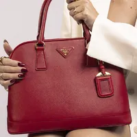 Prada Saffiano Satchel Bag  - imagem 4