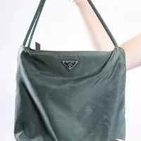 Prada Tessuto Nylon - imagem 4