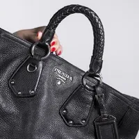 Prada Vitello Black - imagem 3