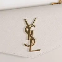 Saint Laurent Clutch Envelope  - imagem 5