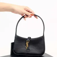 Saint Laurent Le 5 a 7 Hobo Bag - imagem 2