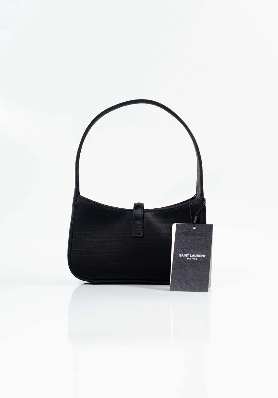 Saint Laurent Le 5 a 7 Hobo Bag