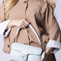 Coach Tabby 26 Puffer - imagem 4