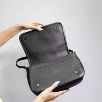 Tory Burch Hudson Bay Shoulder Bag - imagem 4