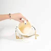 Valentino Garavani Bucket VLogo Mini - imagem 5