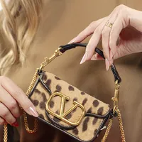 Valentino Garavani Mini Locó  - imagem 5