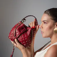 Valentino Garavani Spike Mini Bucket  - imagem 2