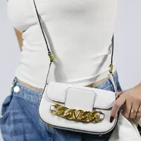 Valentino Garavani Vlogo - imagem 3