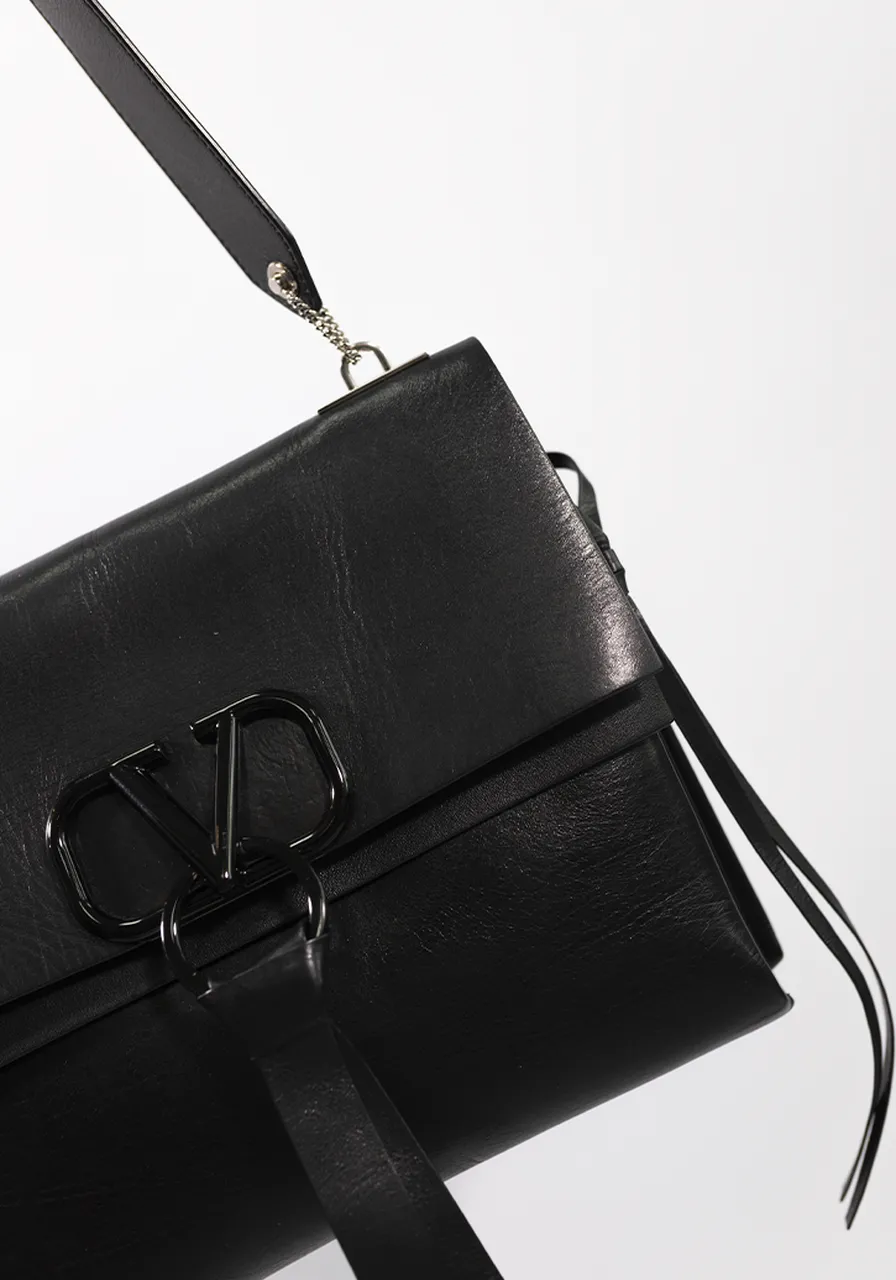 Valentino Garavani Vring Bag