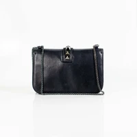 Valentino Médium Glam Lock  - imagem 8