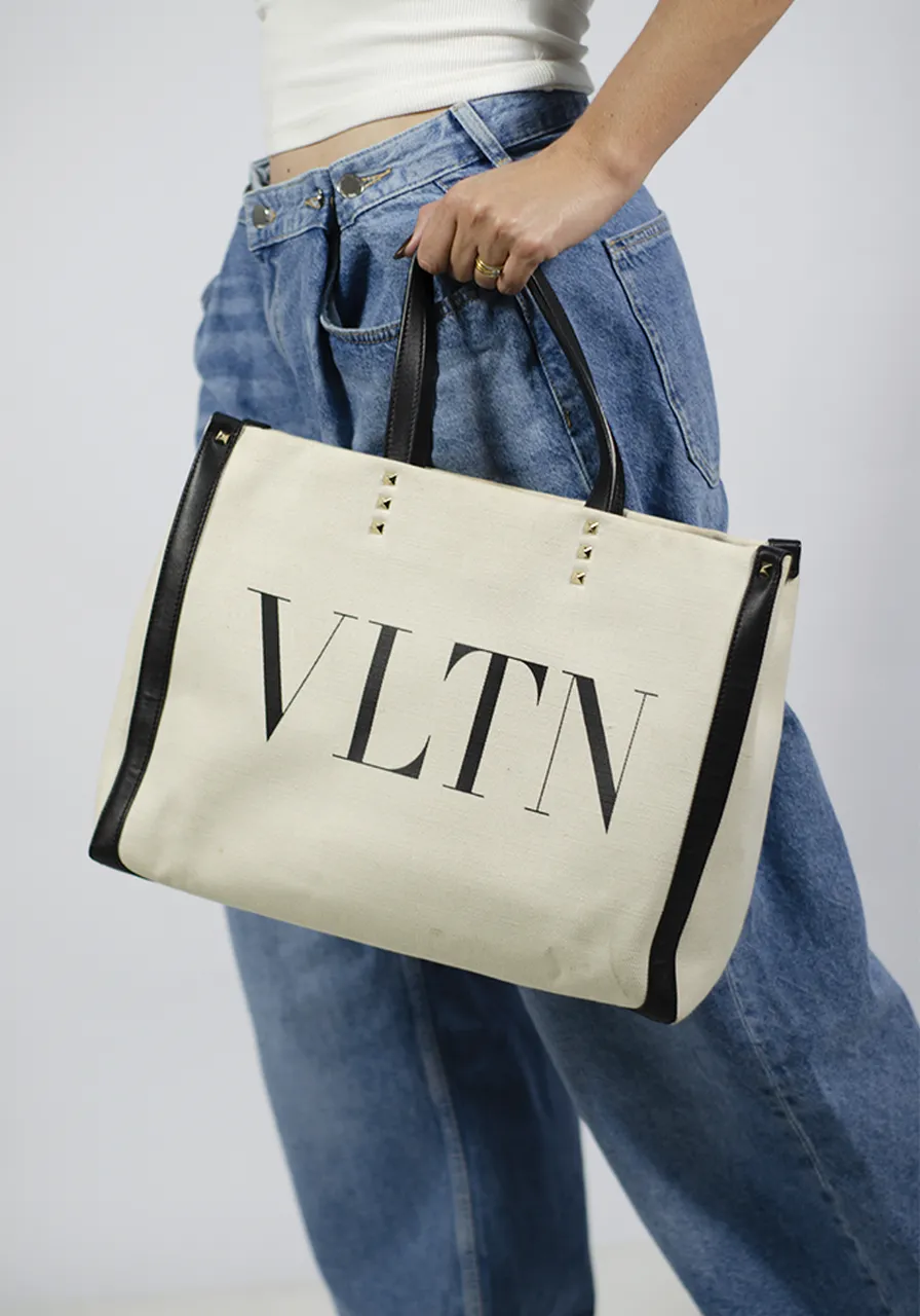 Valentino VTLN Rockstud 