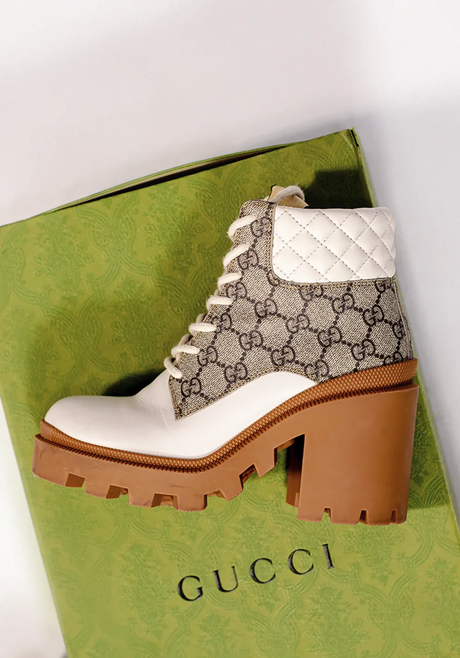 Bota Gucci GG Supreme Ankle Boots