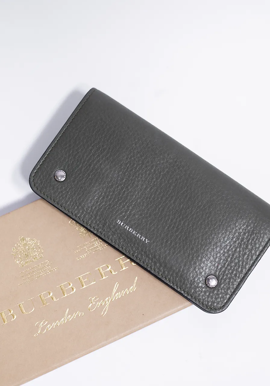 Carteira Burberry