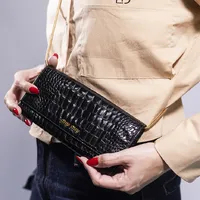 Carteira Miu Miu Croco Flap - imagem 3