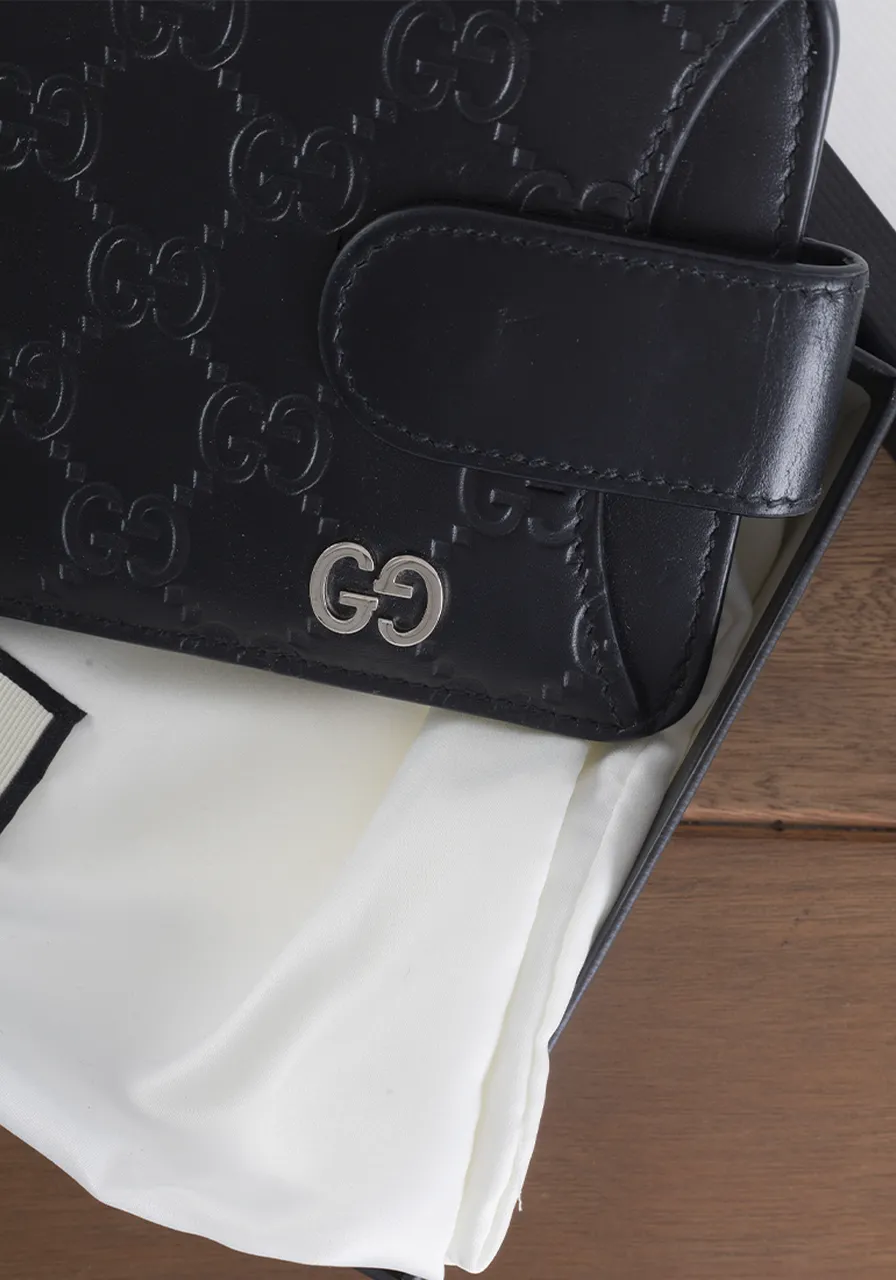 Carteira Gucci Guccissima
