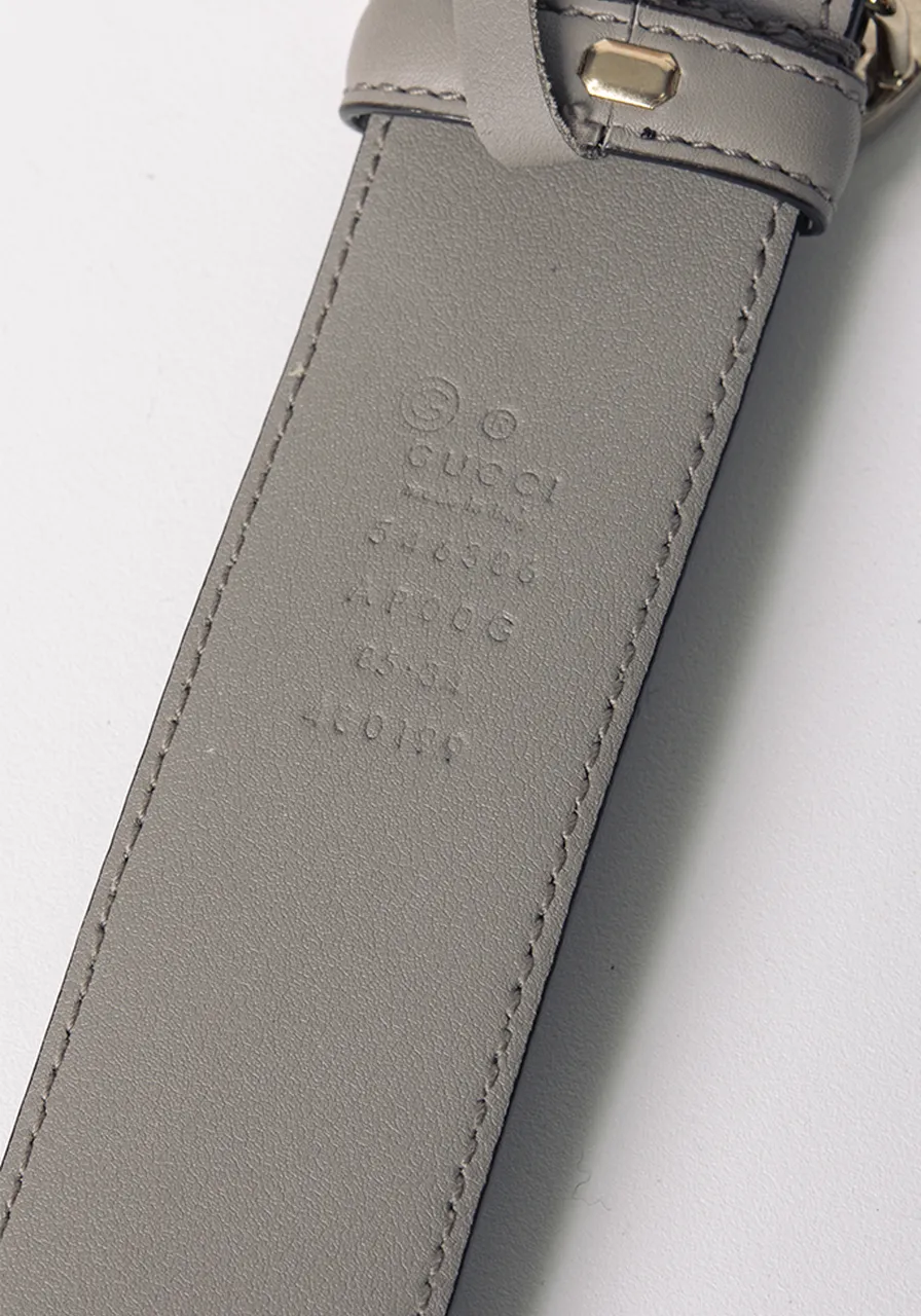 Cinto Gucci Interlocking Cinza 