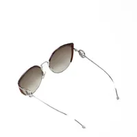 Óculos de Sol Fendi Degradê - imagem 9