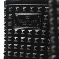 Valentino Garavani The Rockstud Glossed-rubber Rain - imagem 3