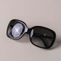 Óculos de sol Chanel  - imagem 5