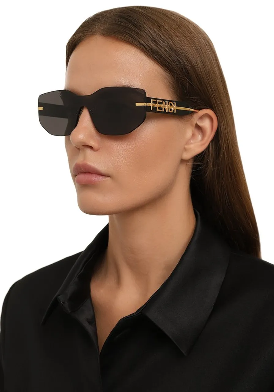 Óculos de Sol Fendi 