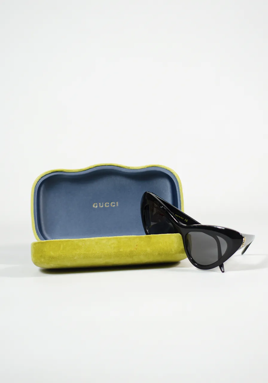 Óculos de Sol Gucci Interlocking 