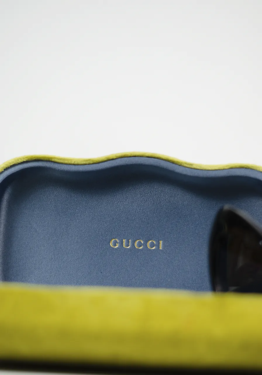 Óculos de Sol Gucci Interlocking 