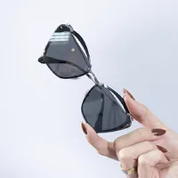 Óculos de Sol Miu Miu Cinza - imagem 2