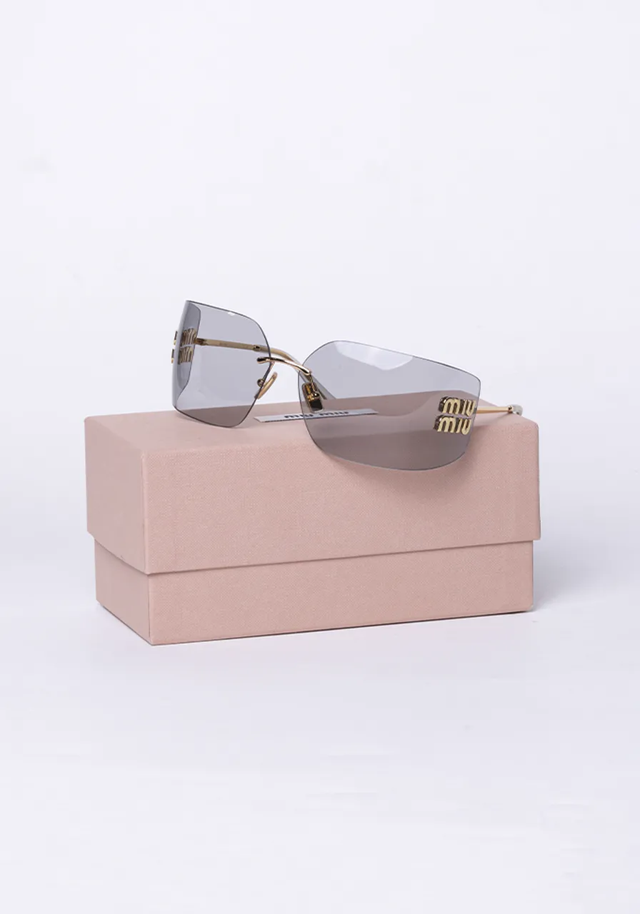 Óculos de sol Miu Miu 
