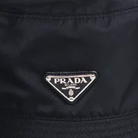 Prada Bucket Re-Nylon M - imagem 4