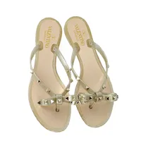 Rasteira Valentino Rubber Rockstud Thong - imagem 4