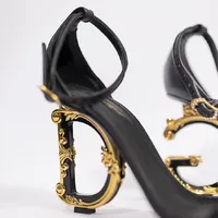 Sandália Dolce & Gabbana Keira Com Logo Barroco  - imagem 5